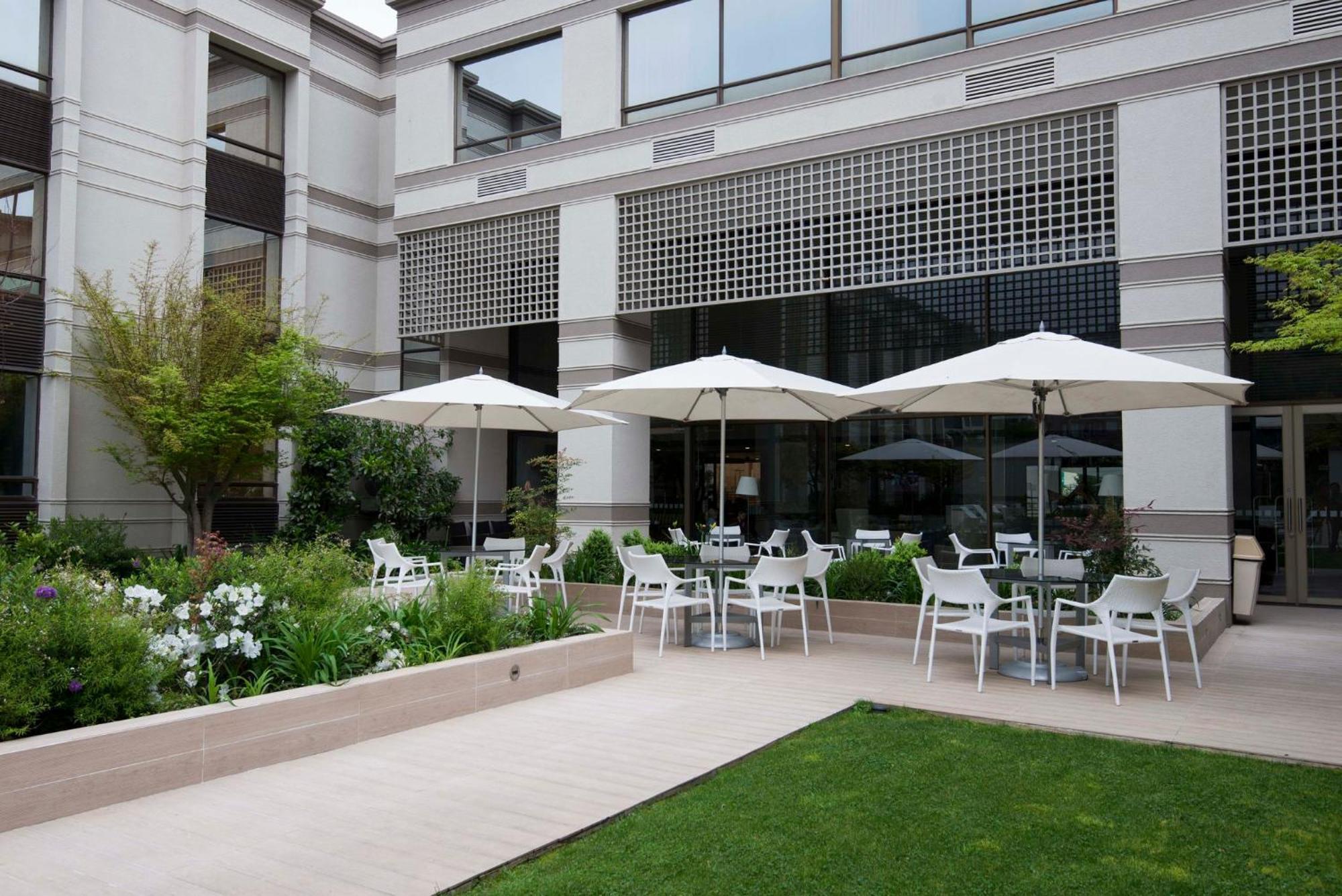 Express - By Ihg 4*